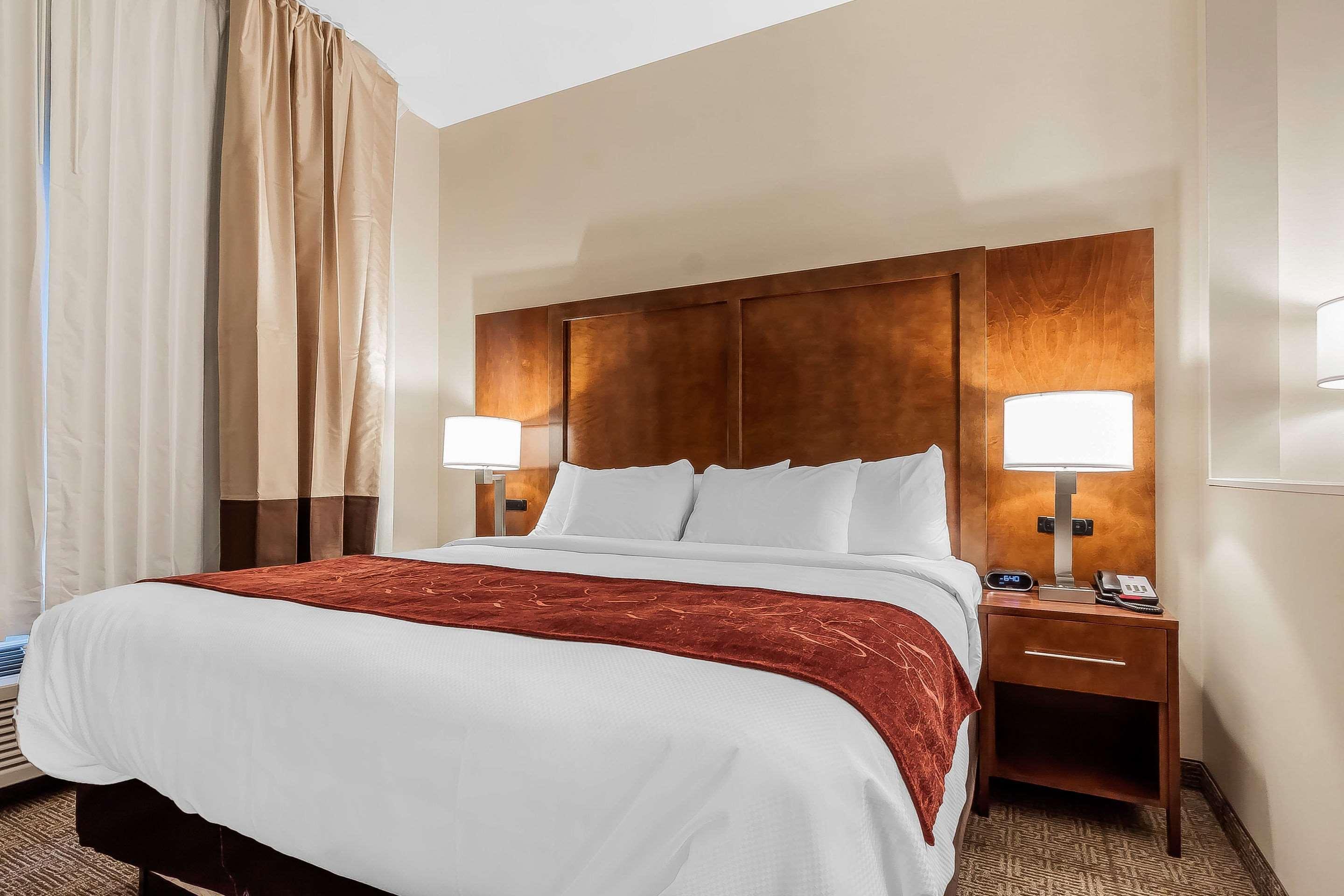 Comfort Suites La Vista Bagian luar foto