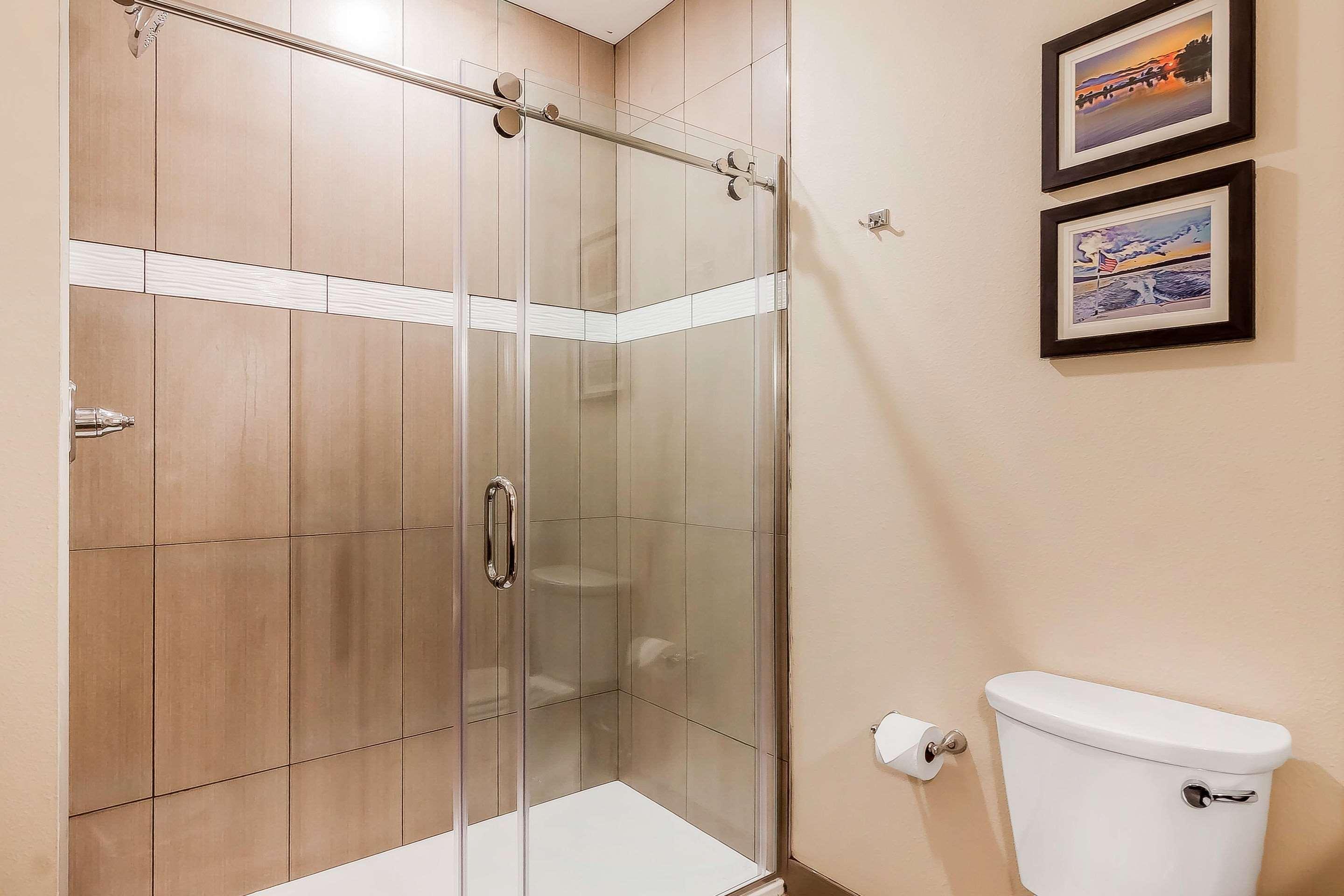 Comfort Suites La Vista Bagian luar foto