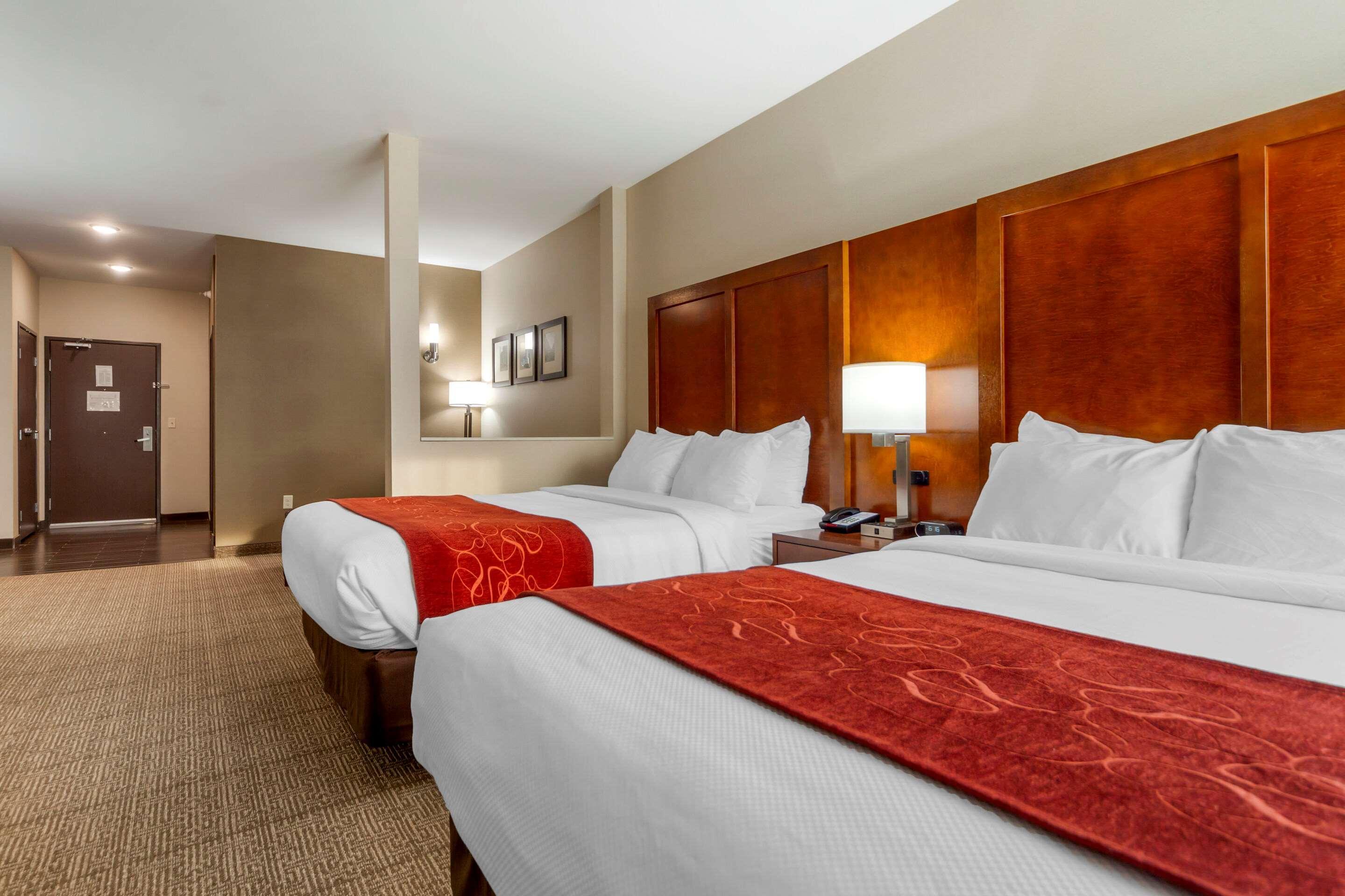 Comfort Suites La Vista Bagian luar foto
