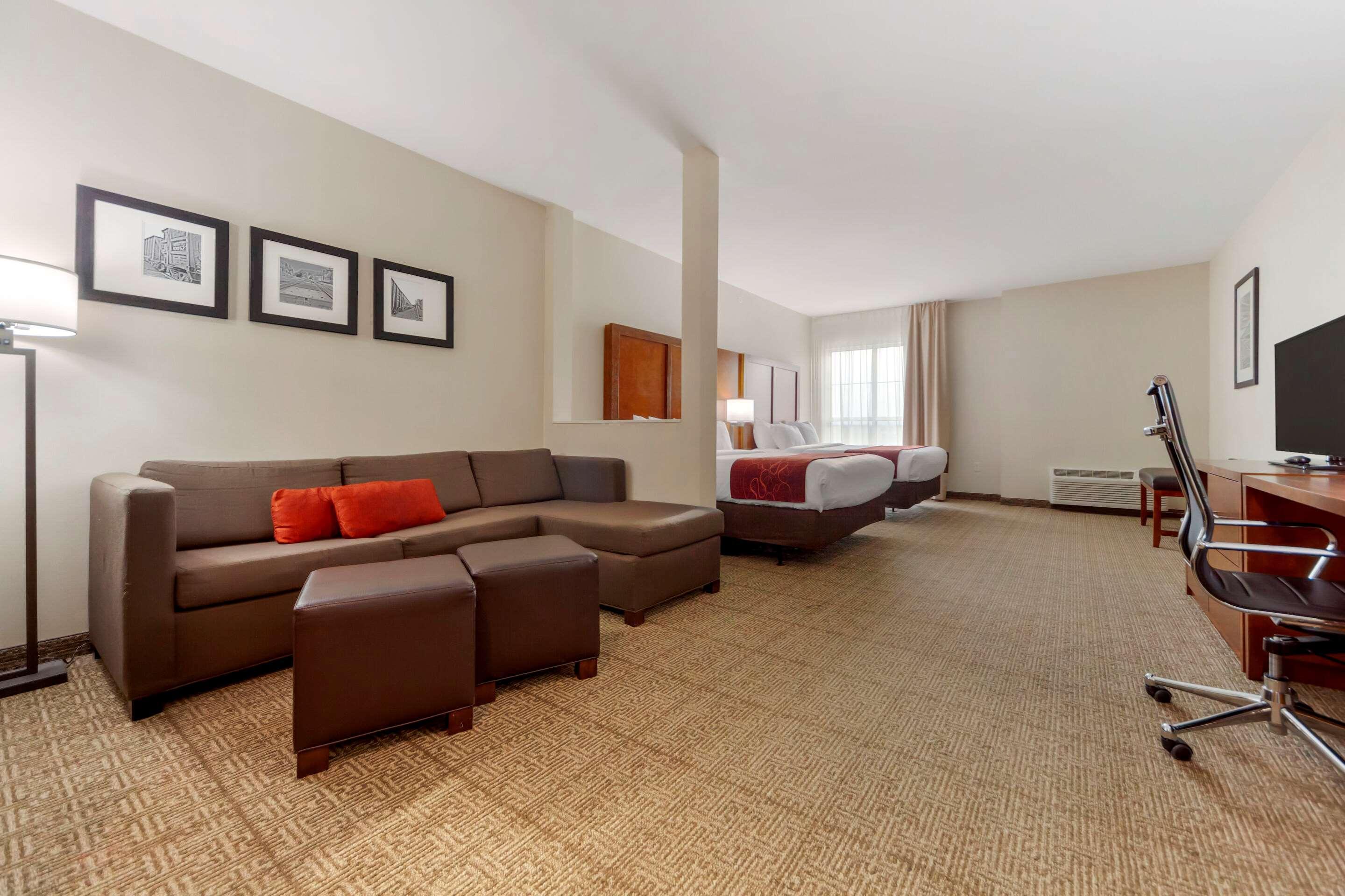 Comfort Suites La Vista Bagian luar foto