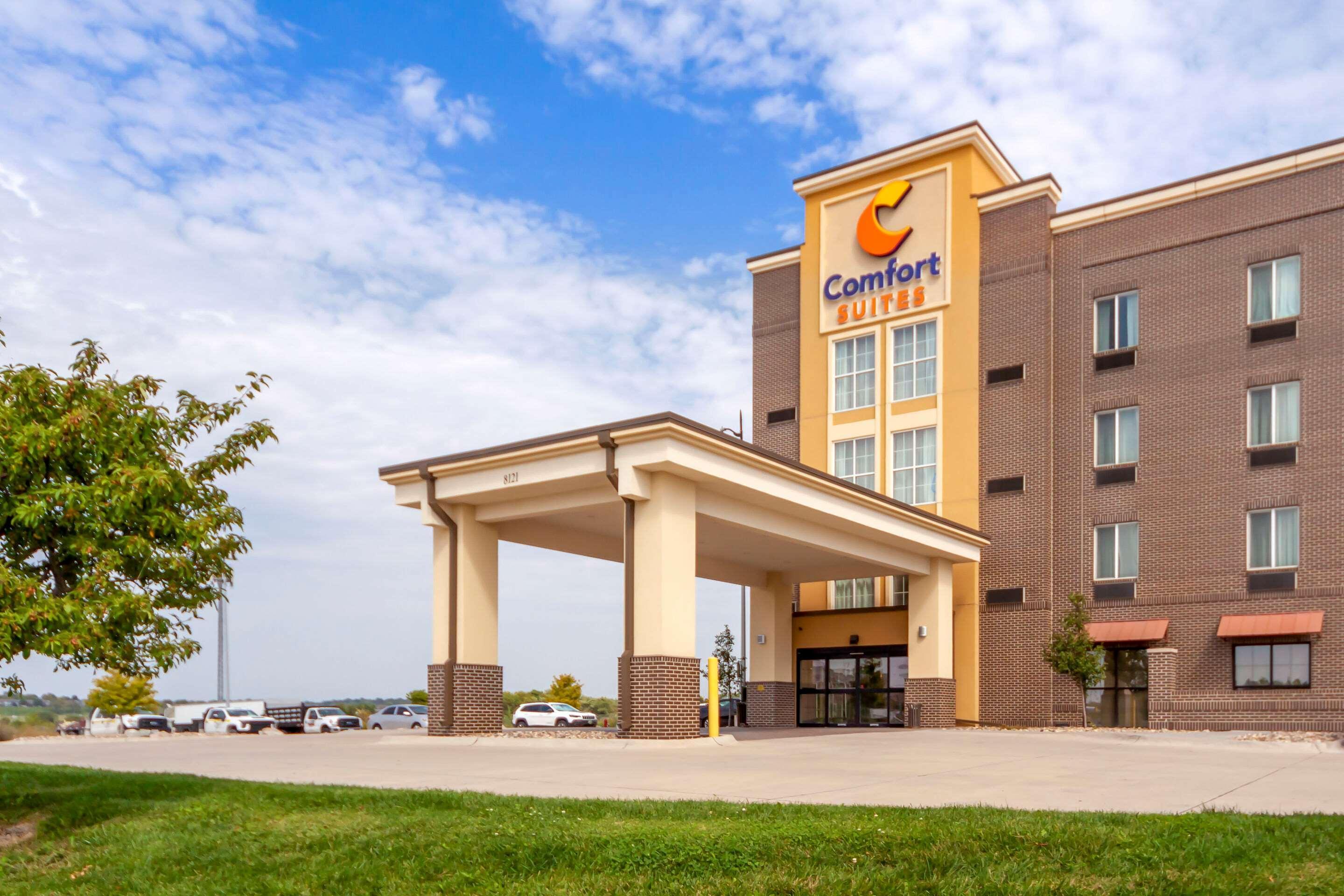 Comfort Suites La Vista Bagian luar foto